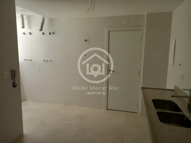 Imagem 2: Apartamento à venda no bairro Barra da Tijuca - Rio de Janeiro/RJ
