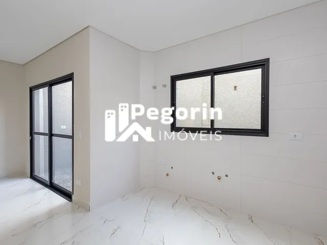 Imagem 14: Sobrado À Venda em Curitiba, Jardim das Américas, com 3 Quartos, 140,00M²