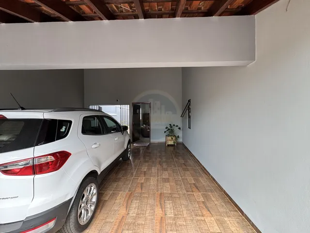 Imagem 9: Casa à venda, com 4 dormitórios, sendo 1 suíte e 2 banheiros