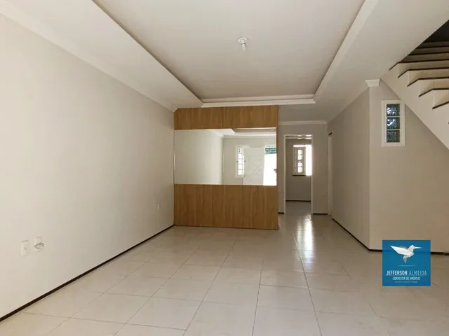 Imagem 3: Casa Duplex com Móveis Projetados em Messejana Próximo Ao Assaí Atacado, 100 Metros da