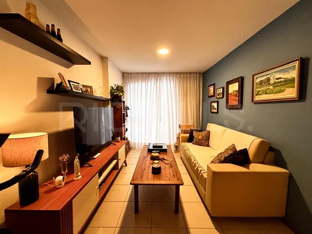 Imagem 1: Apartamento de 2 quartos à venda no Tour de Saint Etienne, com 75m², em Santa Rosa