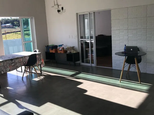 Imagem: Casa À Venda na Cidade de com 4 Quartos