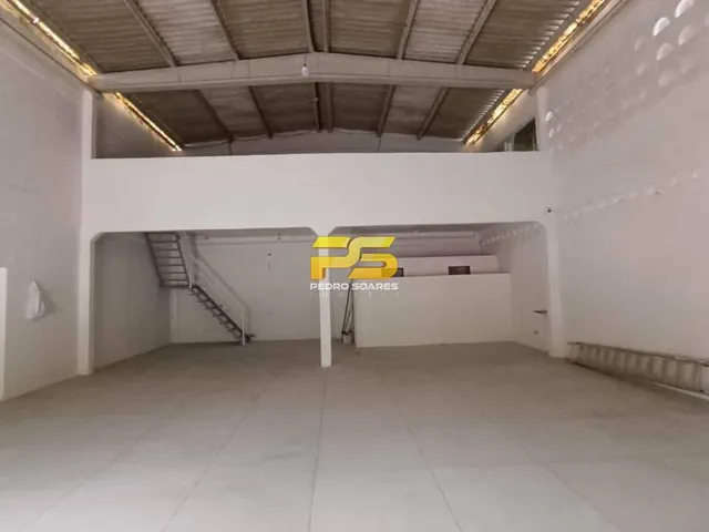 Imagem 9: GALPÃO COM 350m² NA 230 PARA LOCAÇÃO