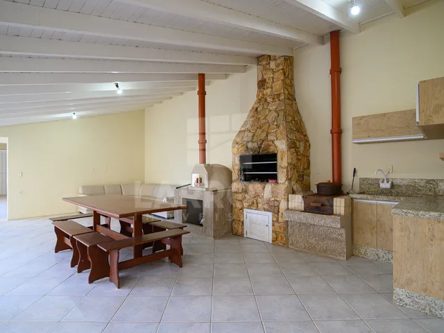 Imagem 16: Casa com 4 dormitórios