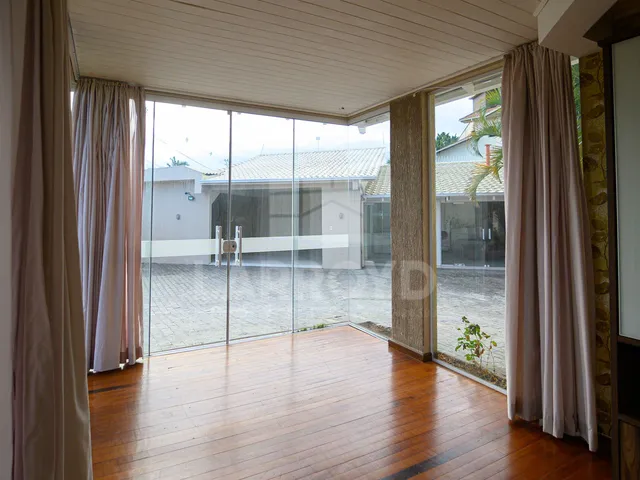 Imagem 13: Casa com 4 dormitórios