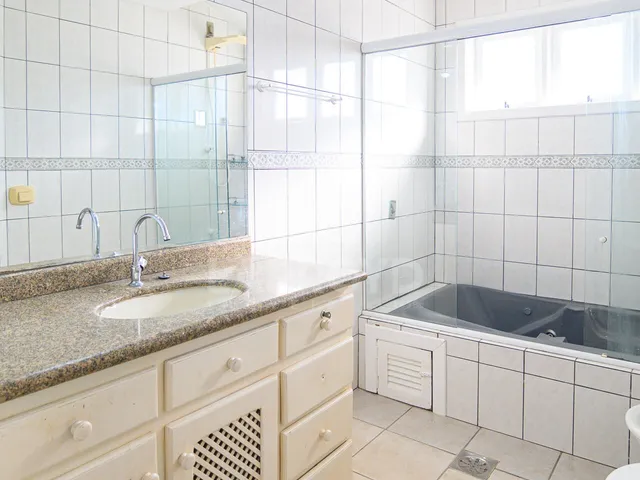 Imagem 10: Casa com 4 dormitórios