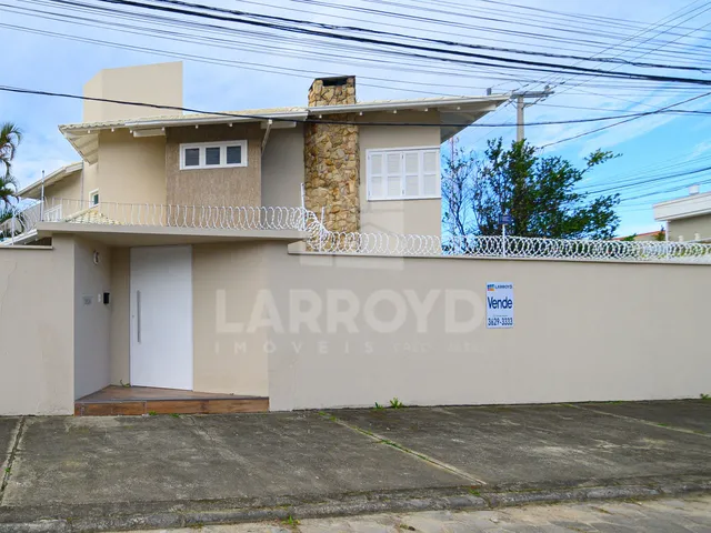 Imagem 11: Casa com 4 dormitórios