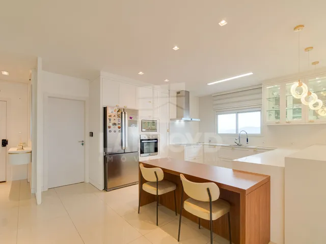 Imagem 2: Apartamento com 4 dormitórios