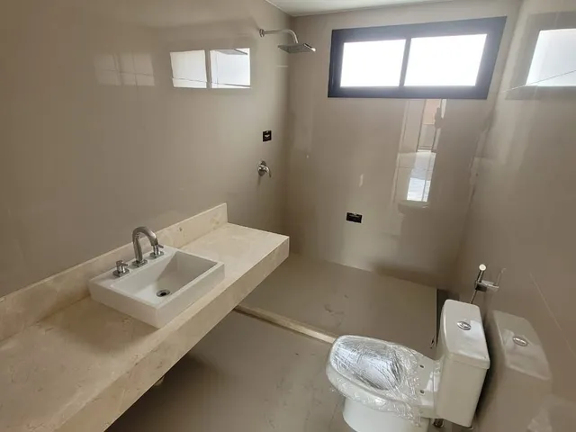 Imagem 9: ICON CONDOMINIUM, 255m2, 5vgs, 4 suites, 5 vgs, andar alto, Meireles - Fortalez