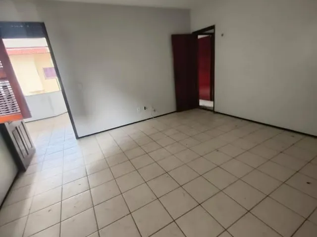 Imagem 4: Casa duplex à venda no Edson Queiroz com 4 quartos e 2 vagas