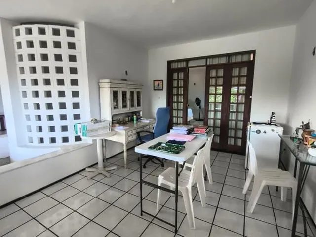 Imagem 9: Casa à Venda bairro Eng. Luciano Cavalcante c/ 4 Suítes com acesso por duas ruas