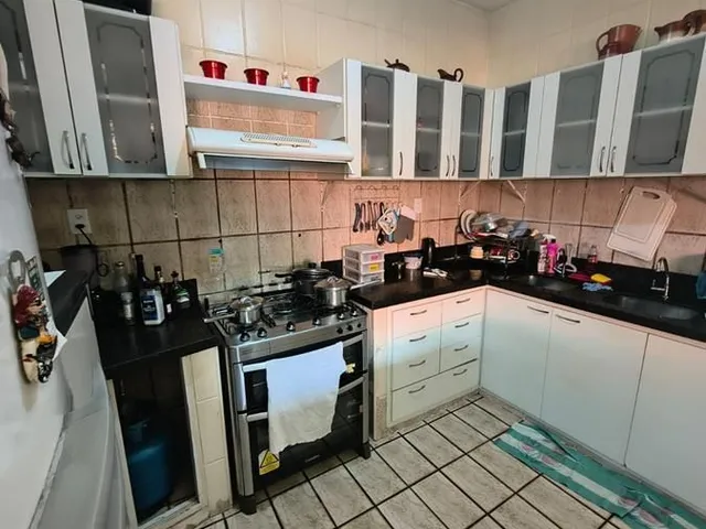 Imagem 14: Casa à Venda bairro Eng. Luciano Cavalcante c/ 4 Suítes com acesso por duas ruas