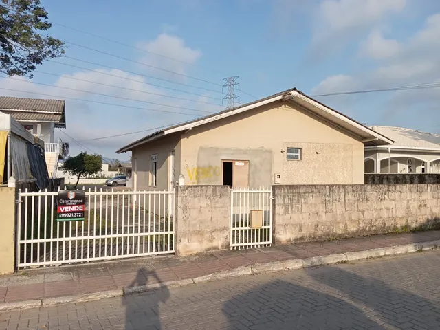 Imagem 4: Casa com Amplo Quintal - Excelente Investimento no Aririu da Formiga em Palhoça/SC