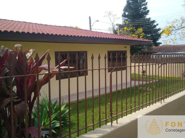 Imagem 5: Linda Residência no Bairro Boqueirão Contendo 4 Dormitórios Sendo 1 Suíte, Sala