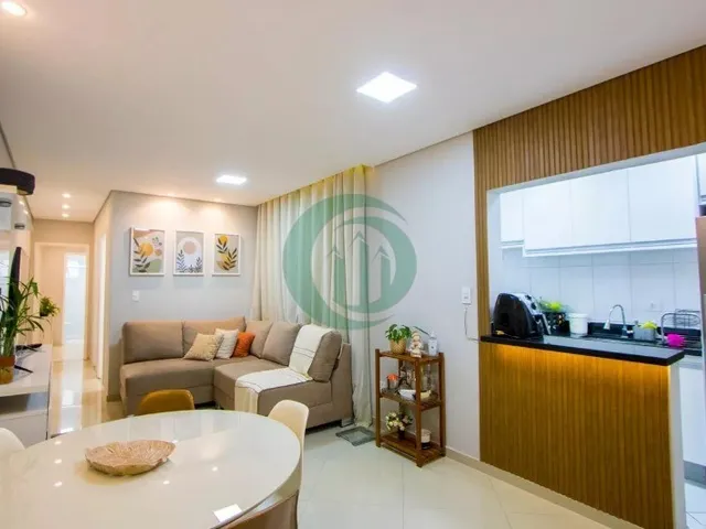 Imagem: O apartamento possui 2 Dormitórios, 1 Suíte, 2 Banheiros,