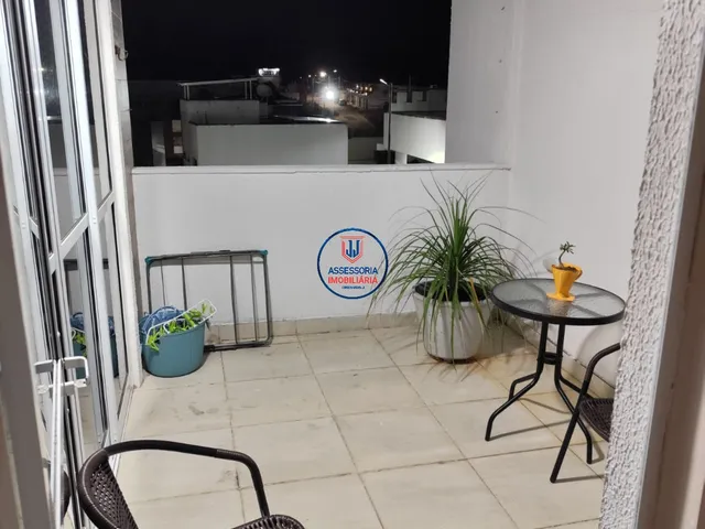 Imagem 6: Venda de casa triplex com 3 suítes e piso em porcelanato, localizado no Parque das