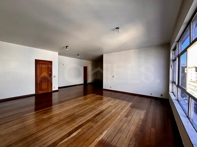 Imagem 8: Apartamento de 4 Quartos À Venda no Costa Azul, com 225M², em Icaraí, Niterói/Rj
