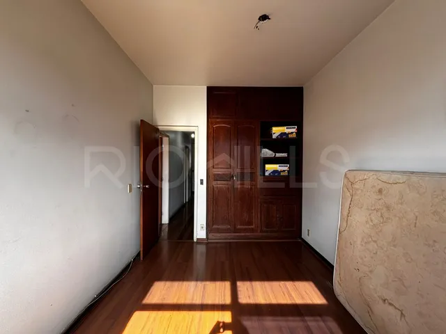 Imagem 9: Apartamento de 4 Quartos À Venda no Costa Azul, com 225M², em Icaraí, Niterói/Rj