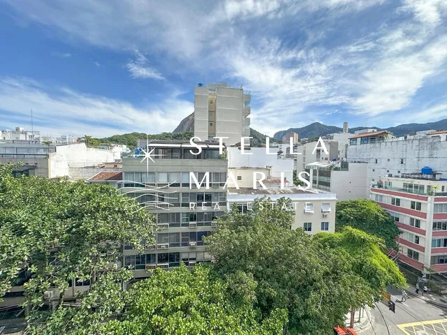 Imagem 16: Leblon, Quadra da Praia, Apartamento em andar alto, com vista livre, 4 quartos e 2 vagas