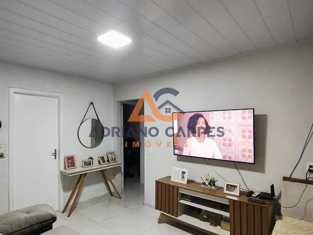 Imagem 5: Casa À Venda em Navegantes Sc, Centro: 3 Quartos, Amplo Terreno. Venha Conhecer! Adriano