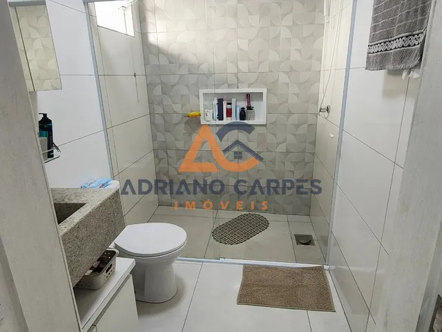 Imagem 2: Casa À Venda em Navegantes Sc, Centro: 3 Quartos, Amplo Terreno. Venha Conhecer! Adriano