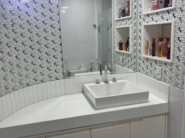Imagem 7: Apartamento de 180m² a poucos passos do mar, 4 quartos, 2 suítes, 1 vaga, lazer completo