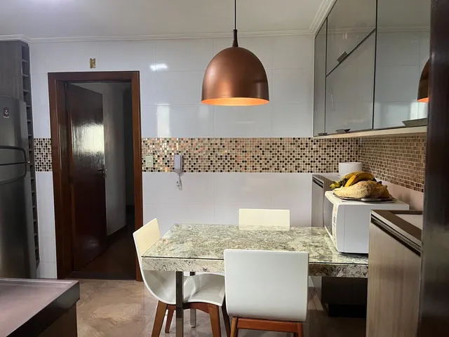 Imagem 5: Apartamento de 180m² a poucos passos do mar, 4 quartos, 2 suítes, 1 vaga, lazer completo