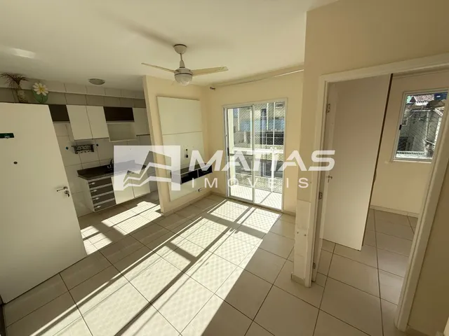 Imagem: Apartamento para Locação Anual com 2 Quartos