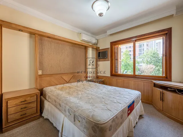 Imagem 4: Cobertura de Luxo no Petrópolis: 3 Quartos, 1 Suíte, Mobiliada com Piscina - Porto
