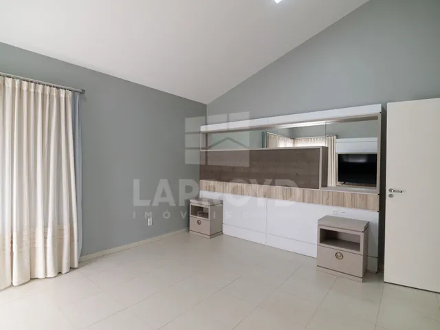 Imagem 2: Sala comercial com 3 dormitórios