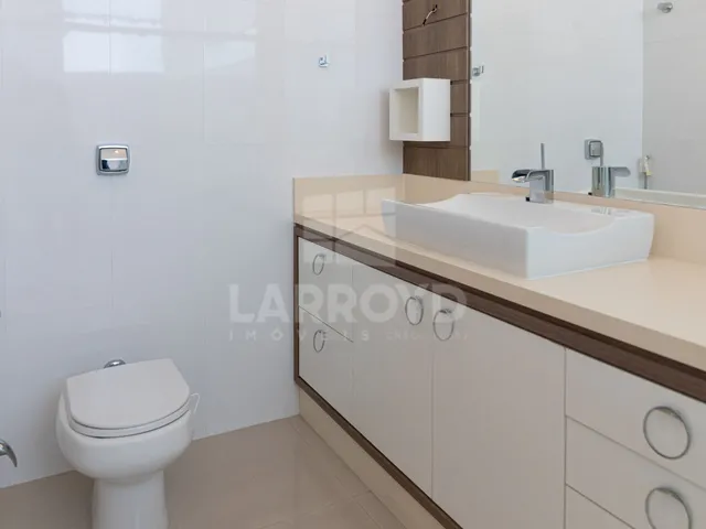 Imagem 14: Sala comercial com 3 dormitórios