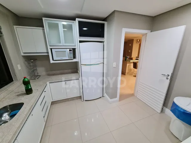 Imagem 4: Apartamento com 4 dormitórios