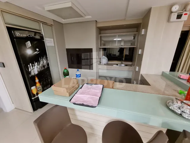Imagem 6: Apartamento com 4 dormitórios