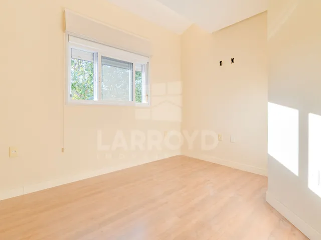 Imagem 10: Casa com 4 dormitórios