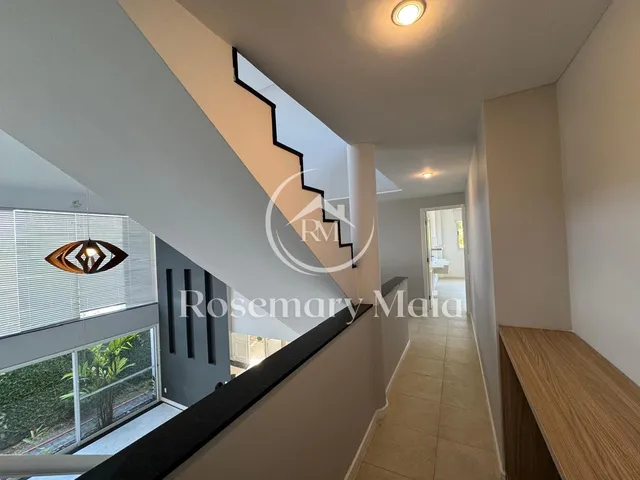 Imagem 2: Casa de Alto Padrão à Venda - Condomínio Crystal Lake, Barra da Tijuca