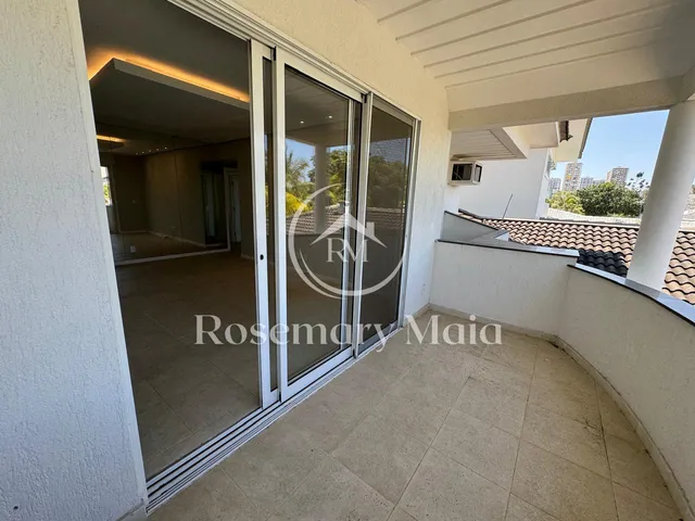 Imagem 4: Casa de Alto Padrão à Venda - Condomínio Crystal Lake, Barra da Tijuca