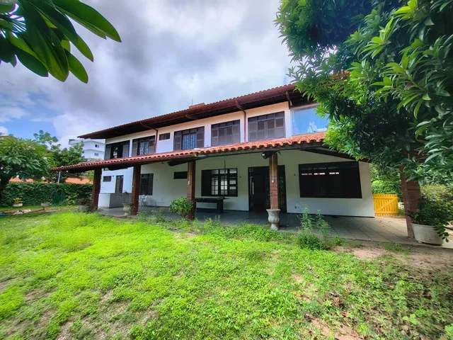 Imagem 11: Casa à Venda bairro Engenheiro Luciano Cavalcante c/ 5 Quartos e com acesso por