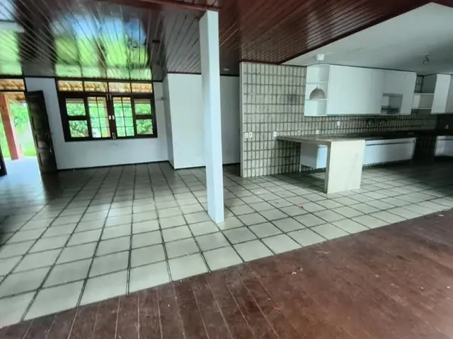 Imagem 14: Casa à Venda bairro Engenheiro Luciano Cavalcante c/ 5 Quartos e com acesso por