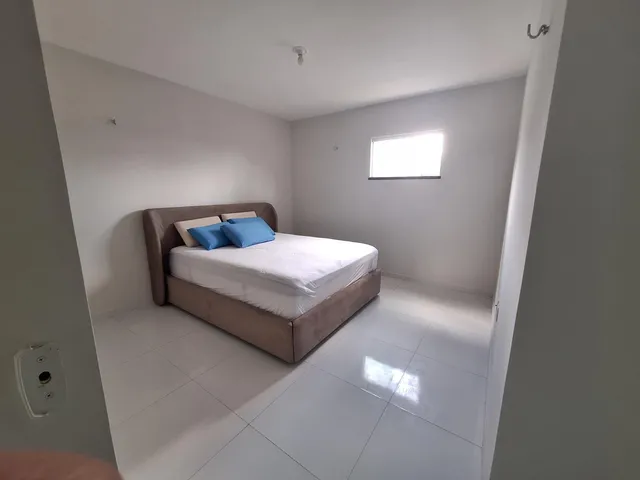 Imagem 13: Casa duplex em rua privativa com 5 quartos (2 suítes) com apart e sala comercial