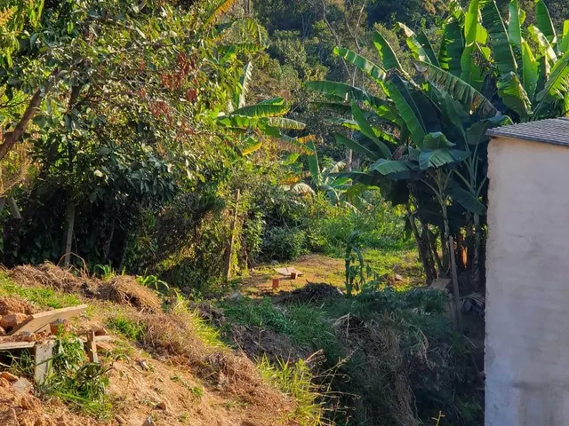 Imagem: TERRENO Á VENDA EM FRANCO DA ROCHA