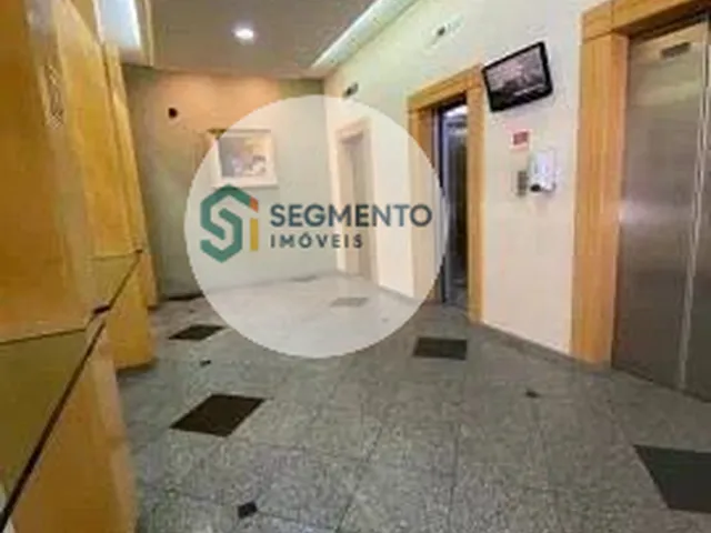 Imagem 2: Conjunto Comercial, 76,11M², À Venda em Curitiba, Centro