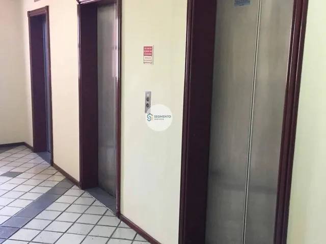 Imagem 3: Conjunto Comercial, 76,11M², À Venda em Curitiba, Centro