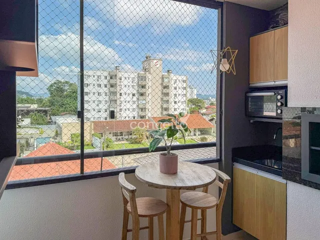 Imagem 6: Apartamento Semimobiliado com 2 Dormitorios Sendo 1 Suíte na Fortaleza!