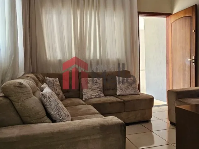 Imagem 4: Casa à venda em Umuarama-PR, bairro Jardim Verde Vale: 3 quartos, 1 sala, 2 banheiros