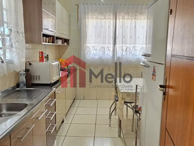 Imagem 2: Casa à venda em Umuarama-PR, bairro Jardim Verde Vale: 3 quartos, 1 sala, 2 banheiros
