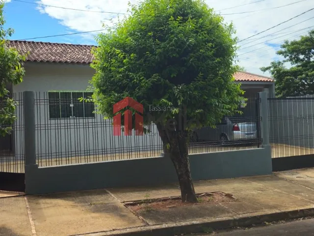 Imagem 14: Casa à venda em Umuarama-PR, bairro Jardim Verde Vale: 3 quartos, 1 sala, 2 banheiros