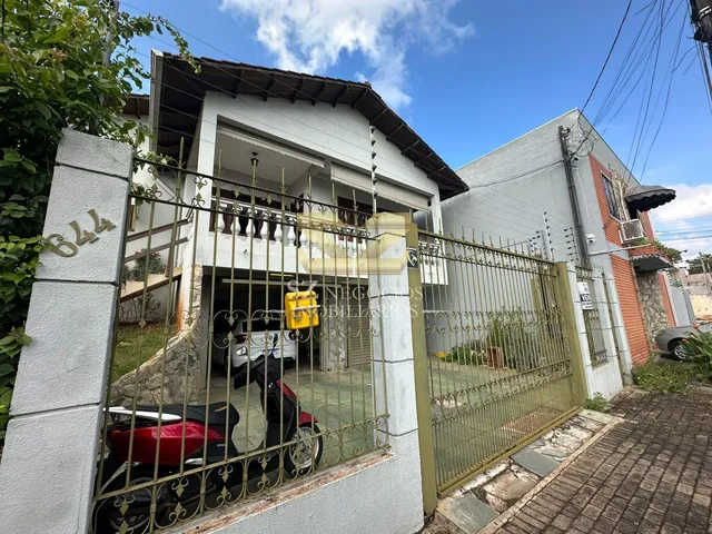 Imagem 2: SOBRADO À VENDA COM 04 DORMITÓRIOS - REGIÃO DA VILA A, FOZ DO IGUAÇU - PR