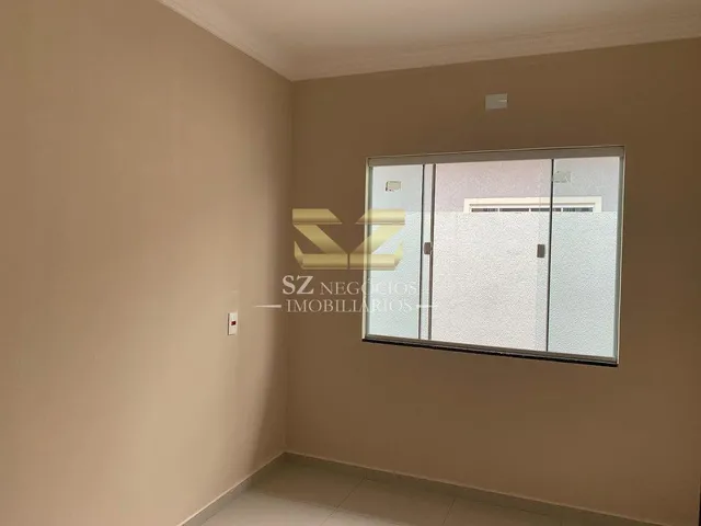 Imagem 5: CASA À VENDA COM 02 DORMITÓRIOS SENDO 1 SUÍTE - JARDIM BUENOS AIRES - FOZ