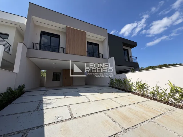 Imagem 5: Casa Sobrado com 3 dormitórios suítes à venda, 166,17 m² no bairro Padre Martinho