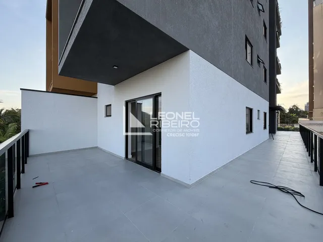 Imagem 11: Apartamento à venda com 3 dormitórios suítes, 195 m² no bairro das Capitais em